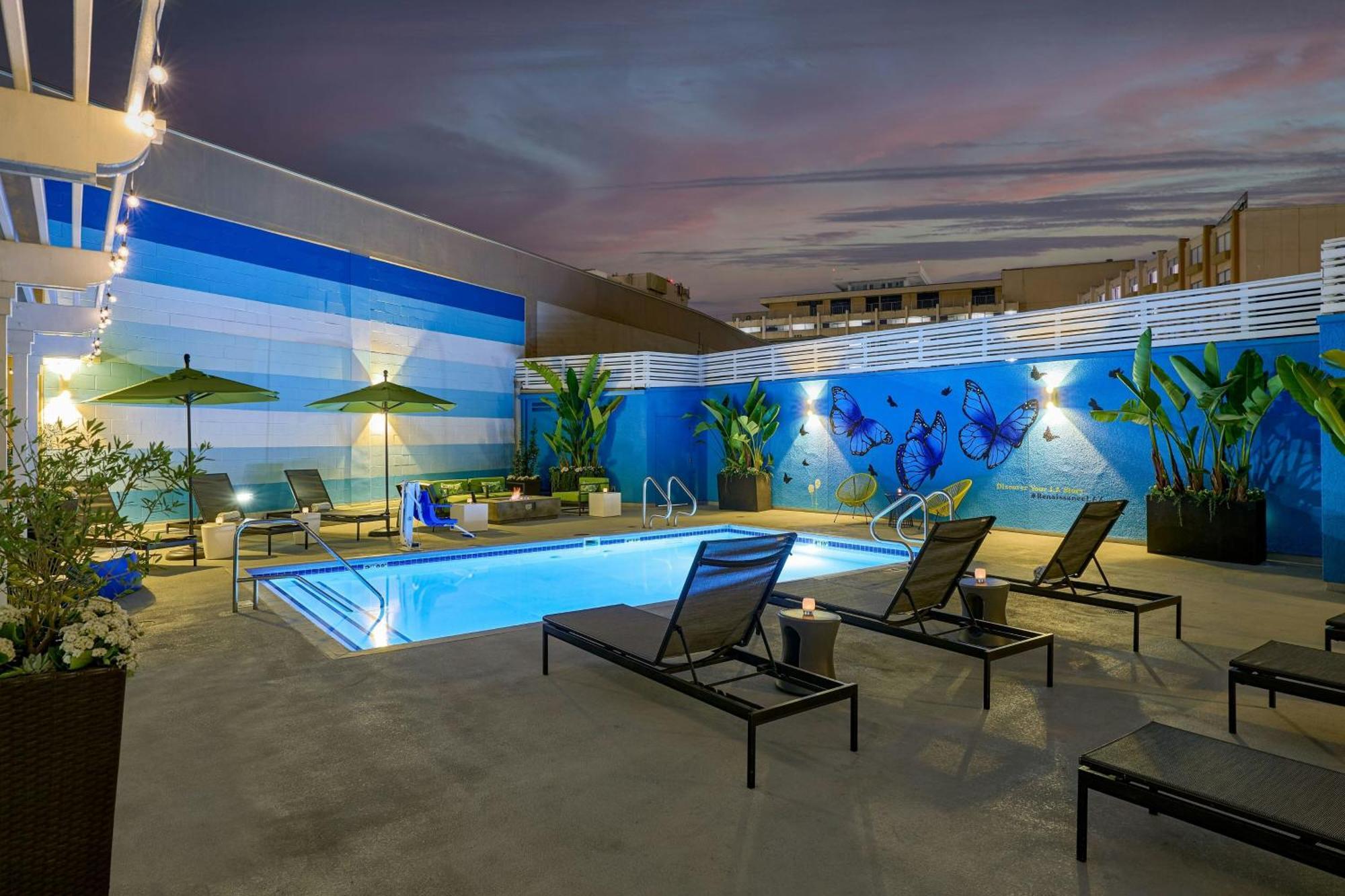 Renaissance Los Angeles Airport Hotel Exterior foto